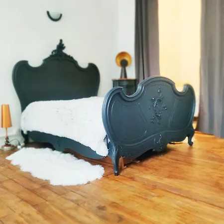 Apartament 2 88m2 Extra Centre Historique Vaste Convivial Et Cosy